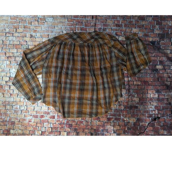 NWT Kimchi Blue Top Urban Outfitters Size SP - Picture 9 of 9